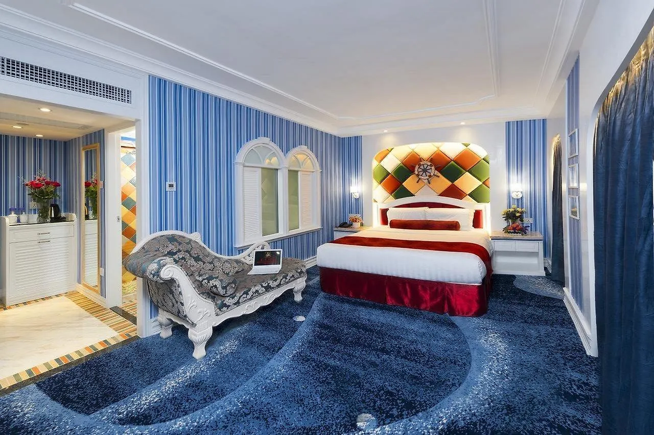 Hotel Beverly Plaza Макао Китай